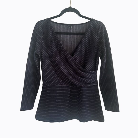 Ann Taylor Pin-Stripe Faux Wrap Peplum Top SzS Navy V-Neck Chic 90s Y2K Corpcore - Picture 6 of 6